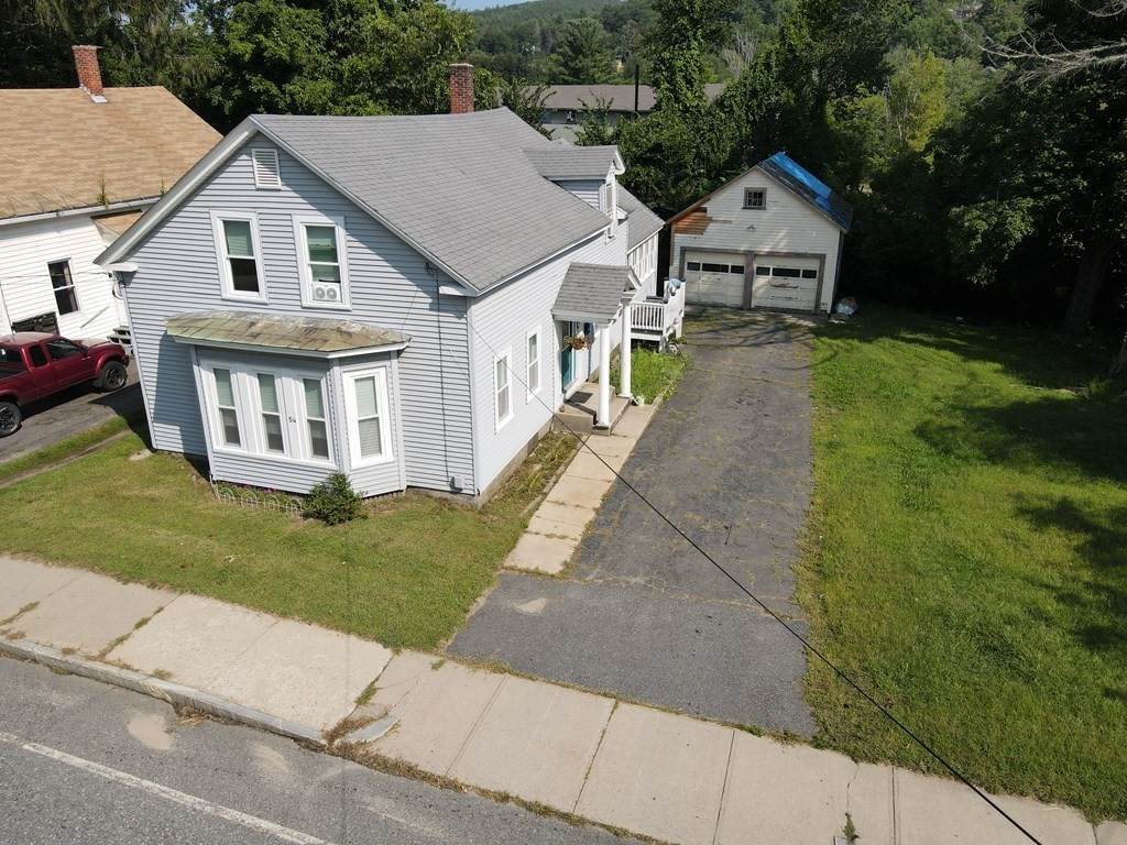 54 W River St - Photo 1