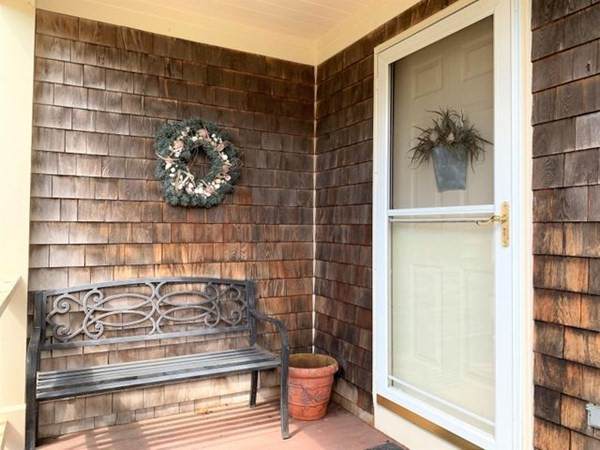 10 Red Cedar Rd - Photo 1