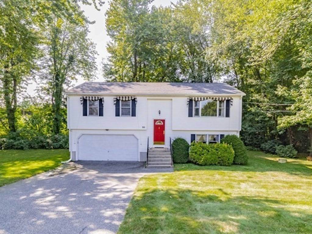 95 Corey St - Photo 1