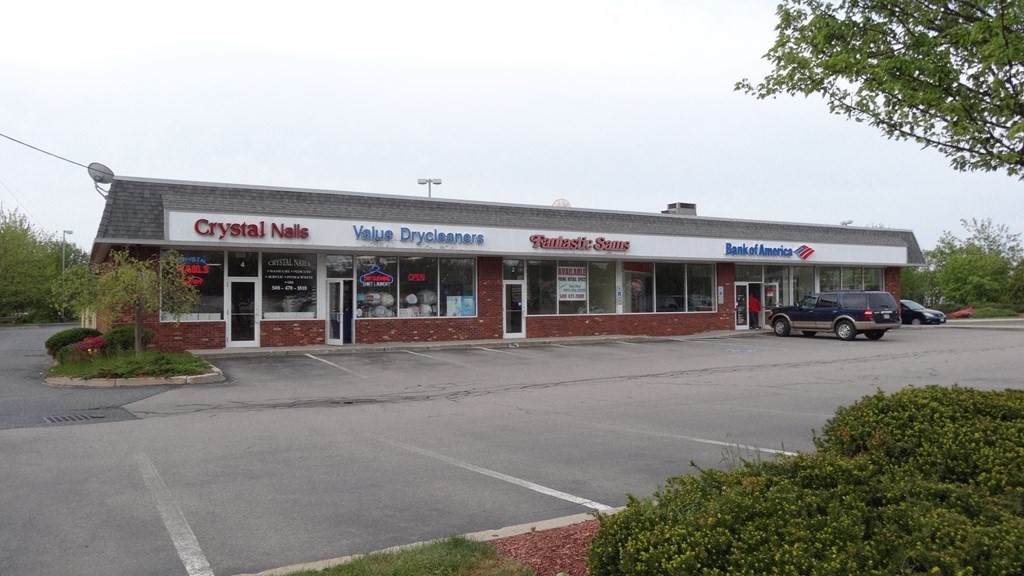 209 East Main - Photo 1