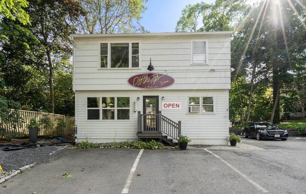 427 Merrimac Street - Photo 1