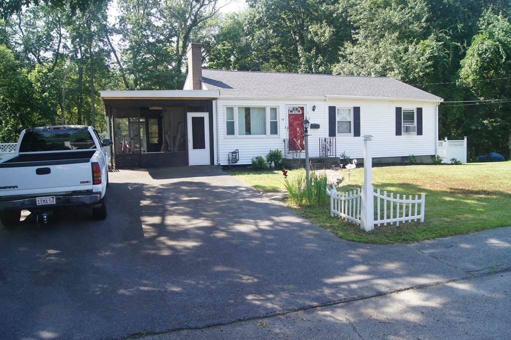 15 Paul Revere Road - Photo 1