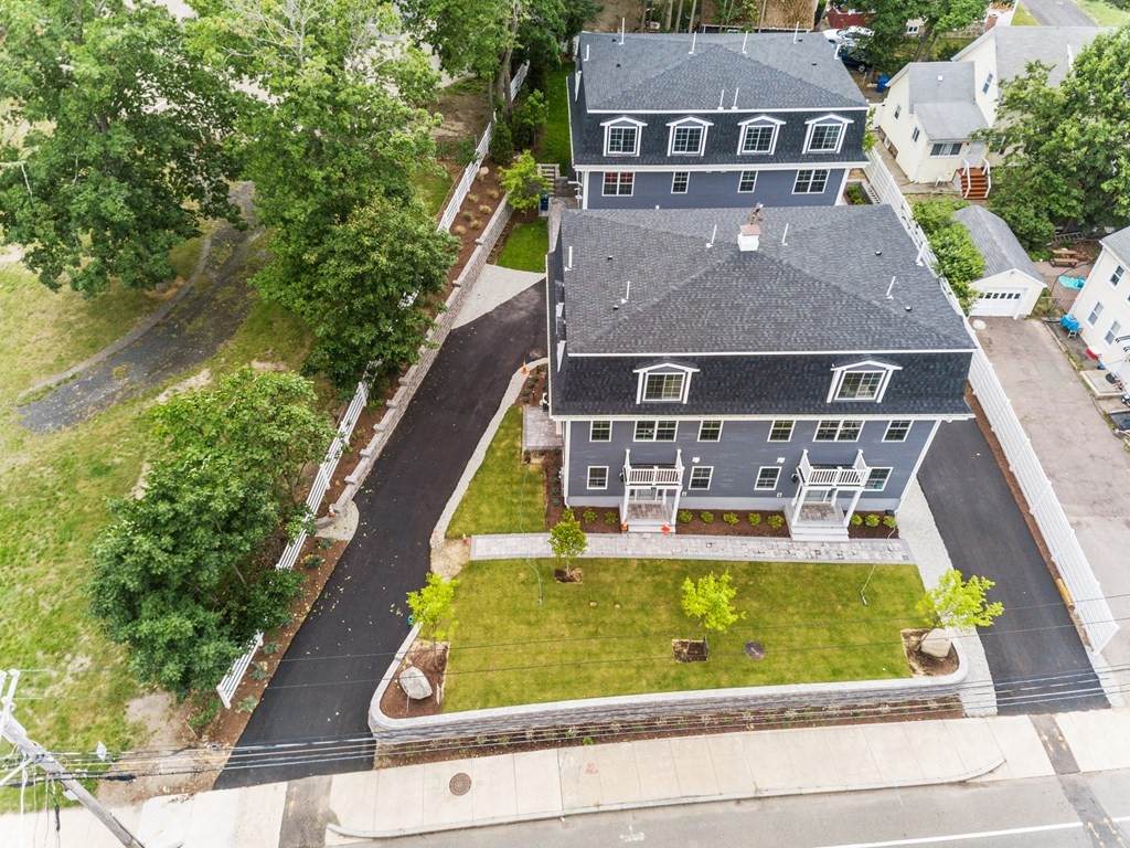 639 Washington Street - Photo 1