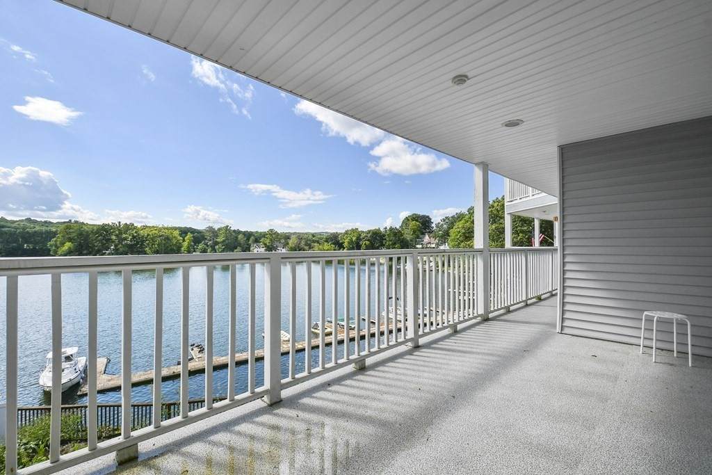 190 S Quinsigamond Ave - Photo 1