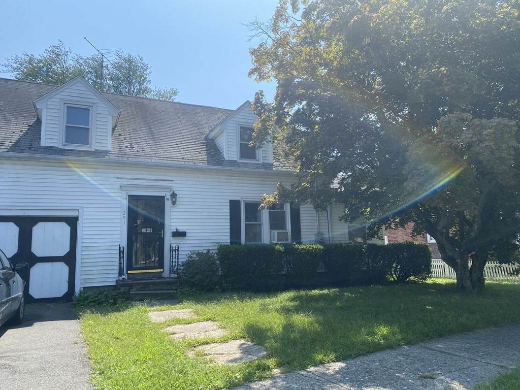 251 Plumtree Road - Photo 1