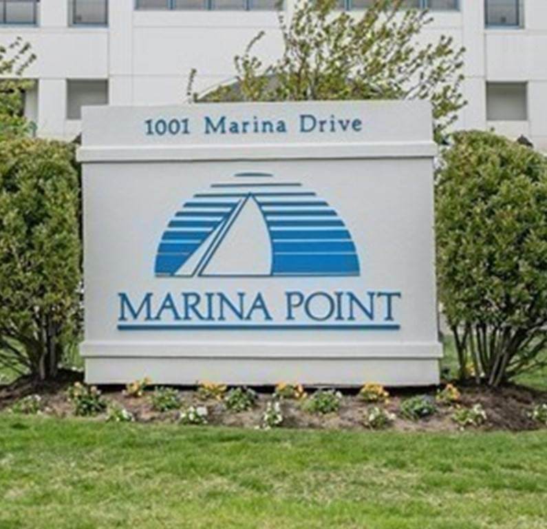 1001 Marina Dr - Photo 1