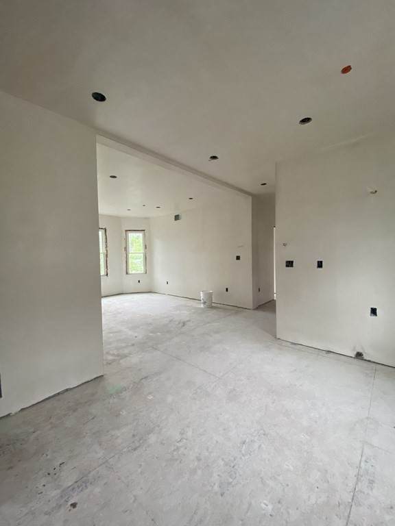 52 Garfield Avenue - Photo 1