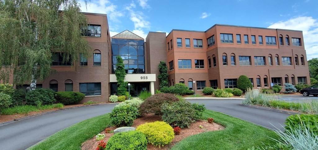995 Main - Photo 1