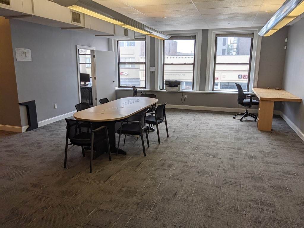 585 Massachusetts Ave - Photo 1