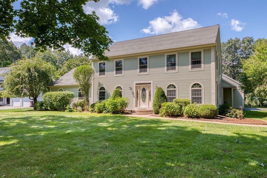 25 Gary Drive - Photo 1