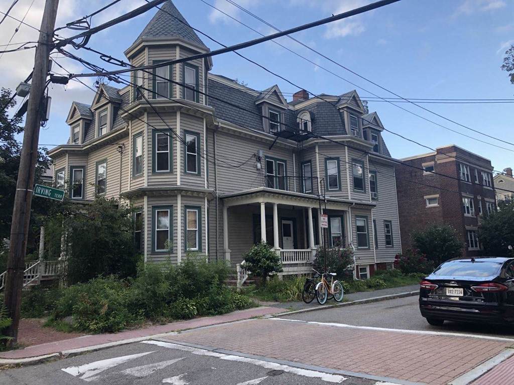 10 Sumner Rd - Photo 1