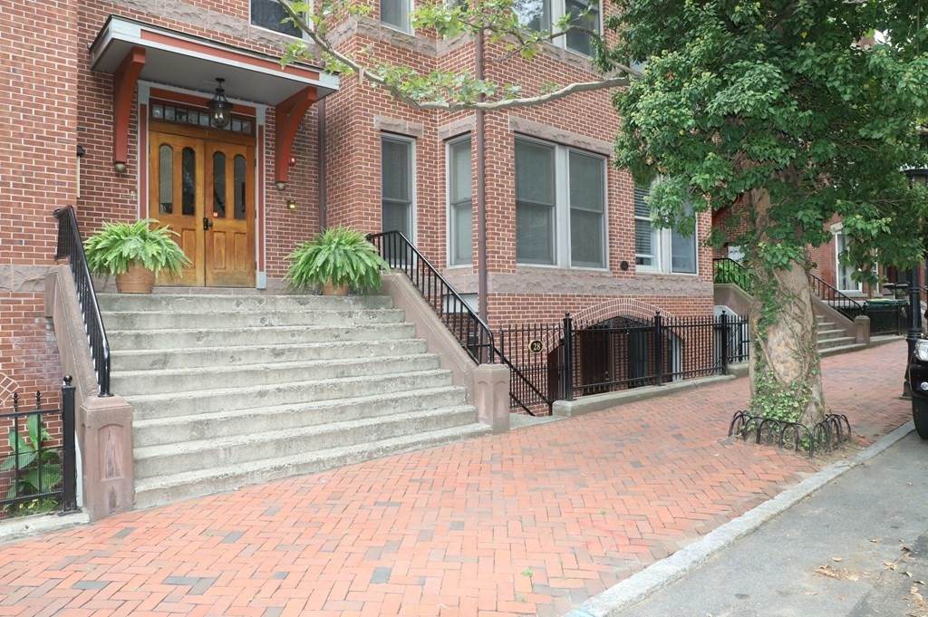 28 Mattoon St. - Photo 1