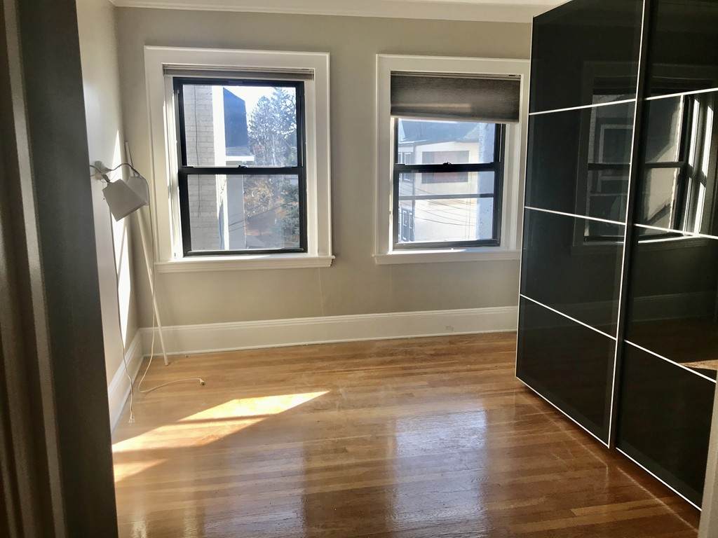 1468 Commonwealth Ave - Photo 1