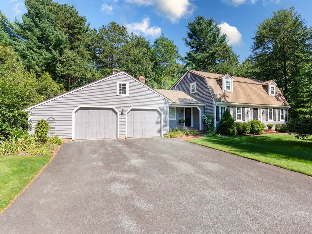 5 Ramblewood Drive - Photo 1