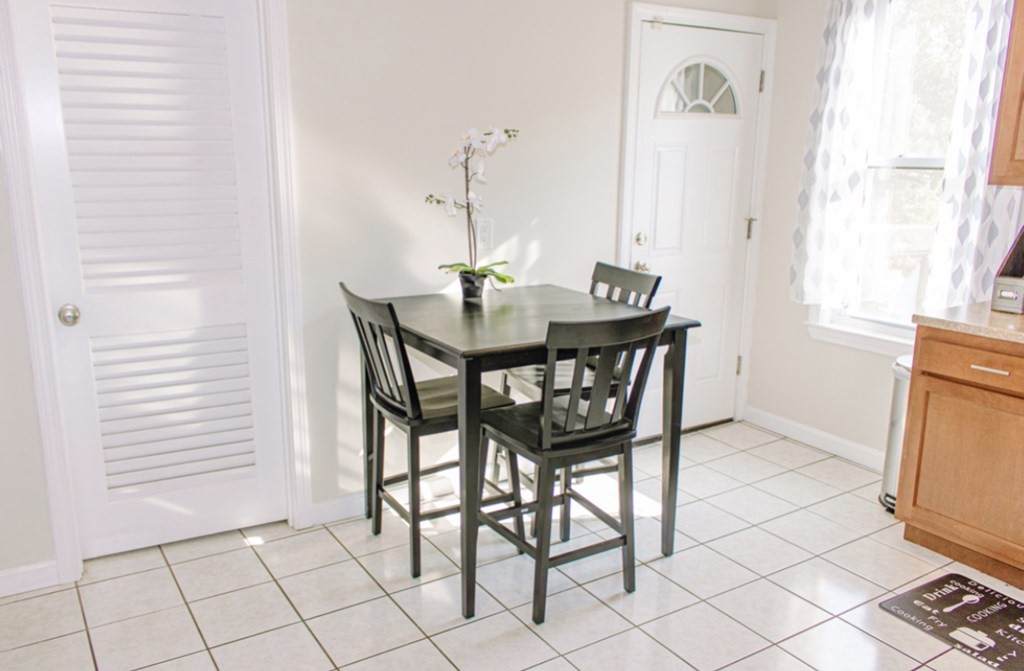 67 Dakota St - Photo 1