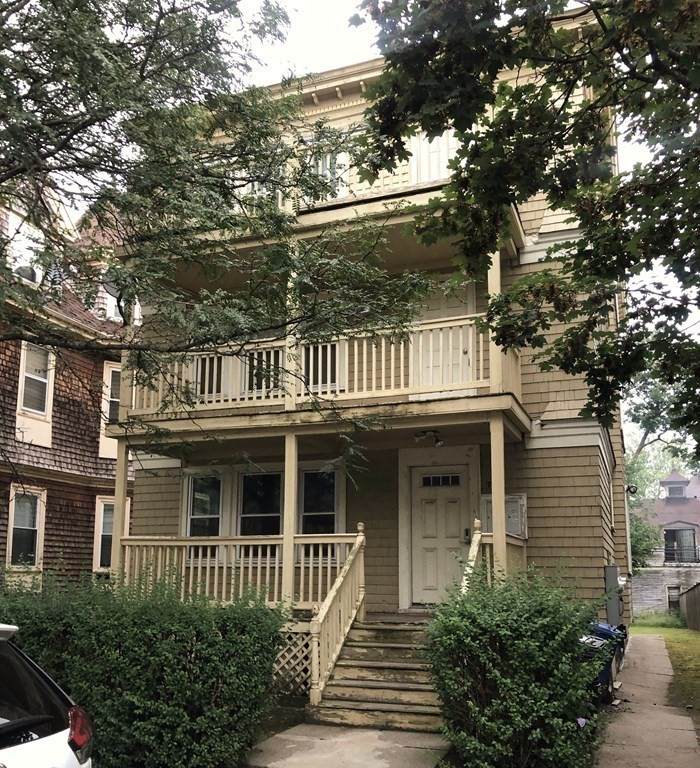 742 Washington Street - Photo 1