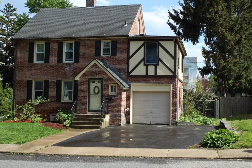 12 Anderson Ave - Photo 1