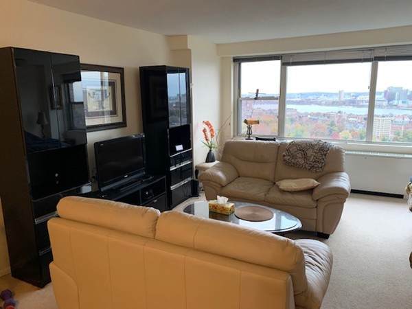 151 Tremont Street - Photo 1