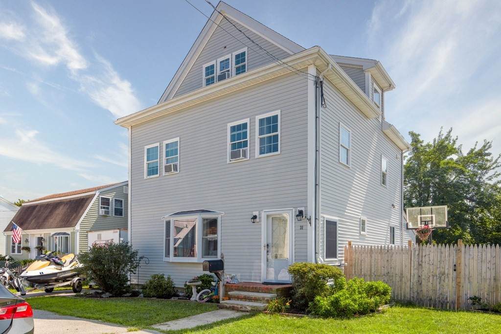 31 Littlefield St - Photo 1