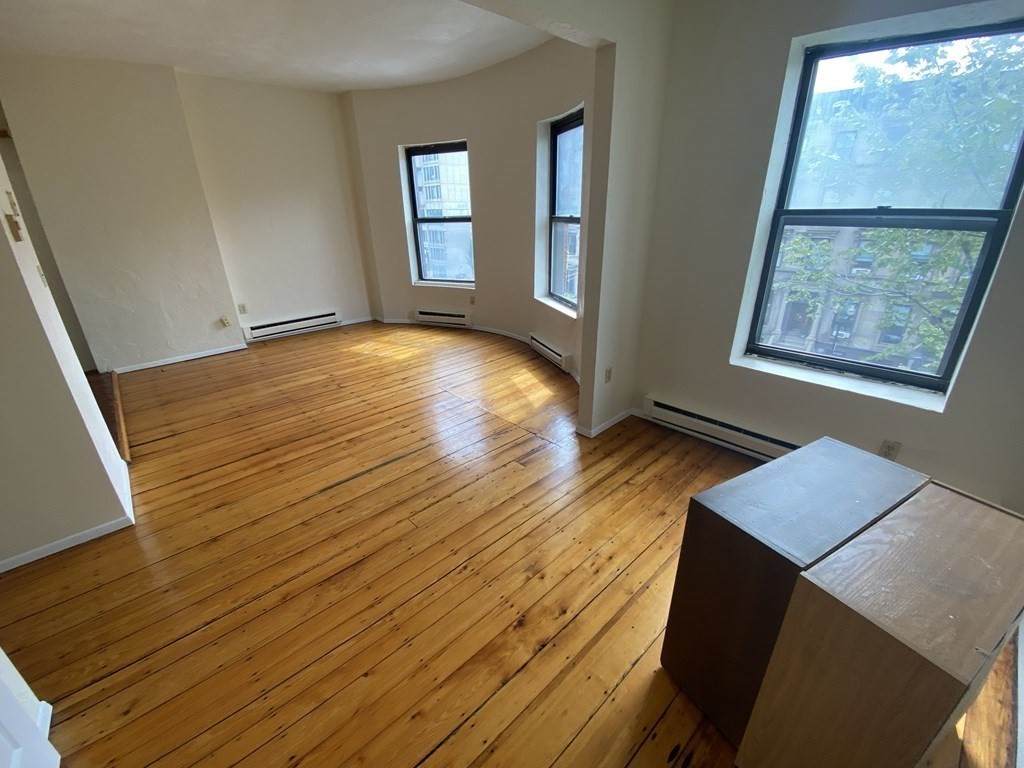 694 Massachusetts Avenue - Photo 1