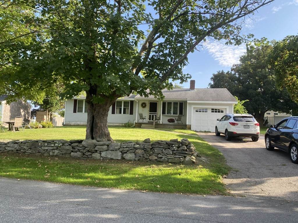 805 Pearse Rd - Photo 1