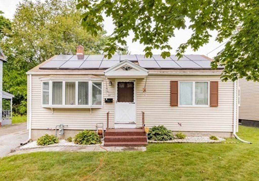 84 David St - Photo 1