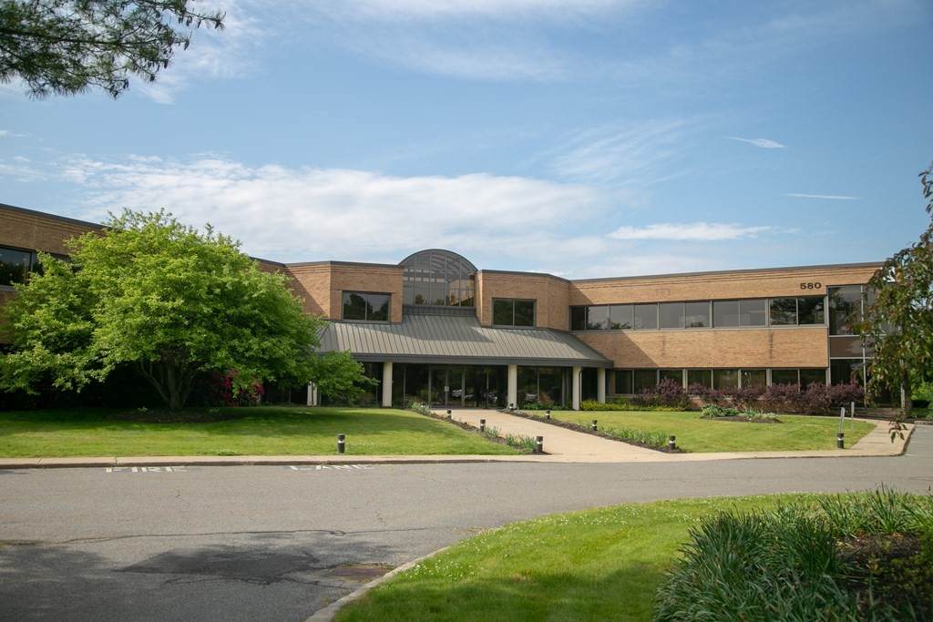 580 Main Street - Photo 1