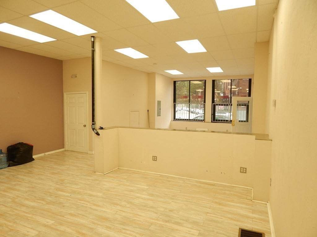 10 Lewis - Photo 1