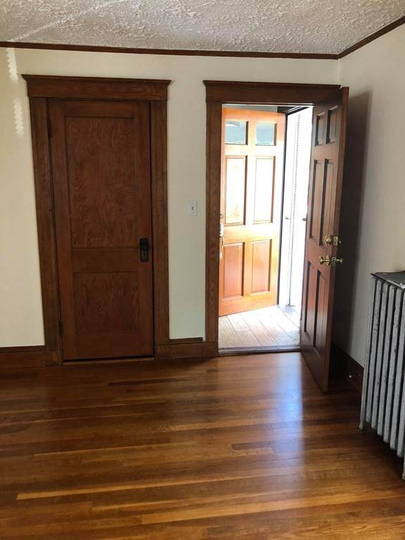 40 Hooker Ave. - Photo 1