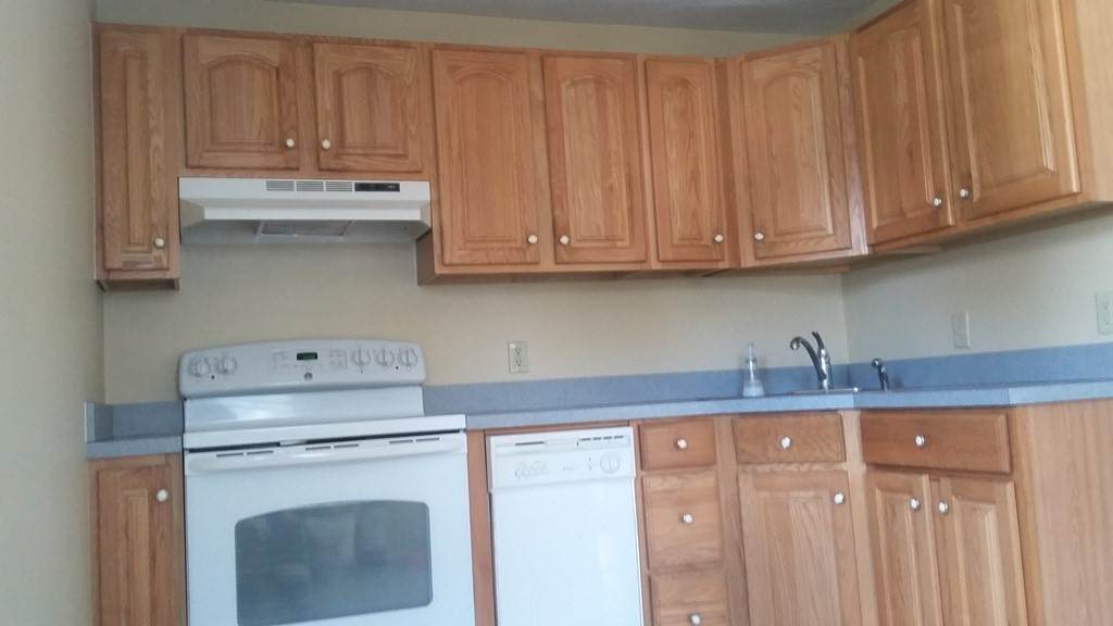 14 Lake Ave. - Photo 1
