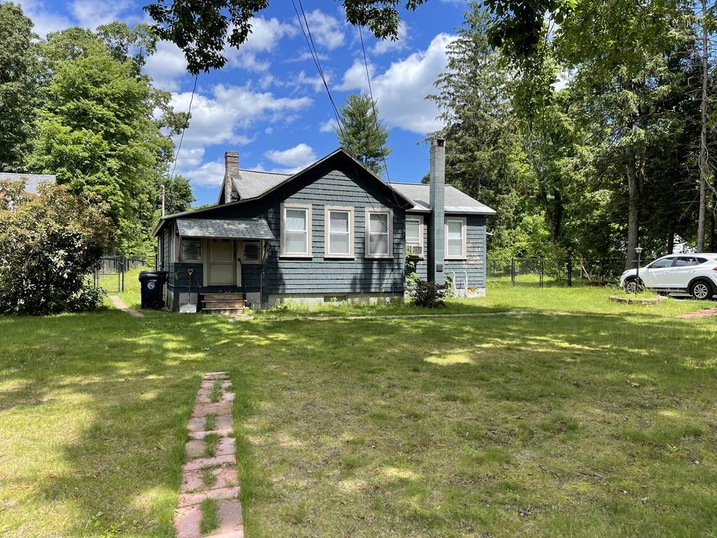89 Dudley St - Photo 1