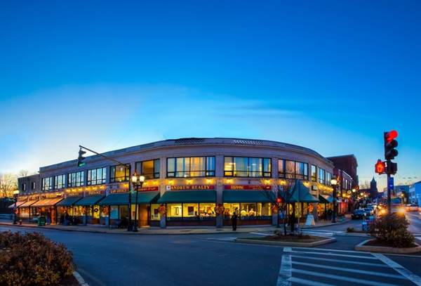 10 High Street - Photo 1