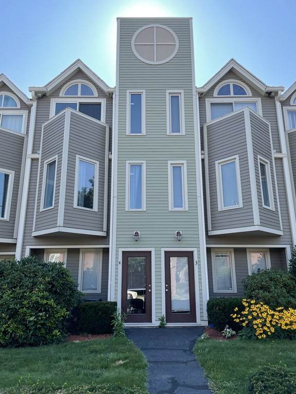 70 Austin St - Photo 1