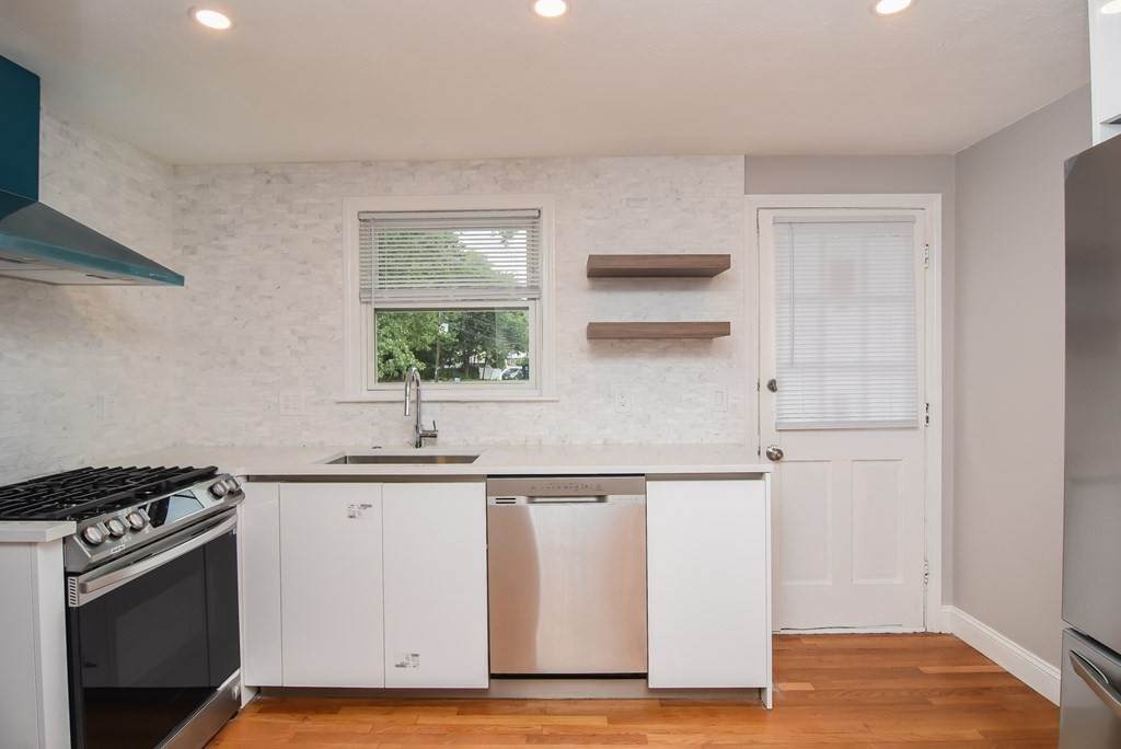 12 Rodgers Ave - Photo 1