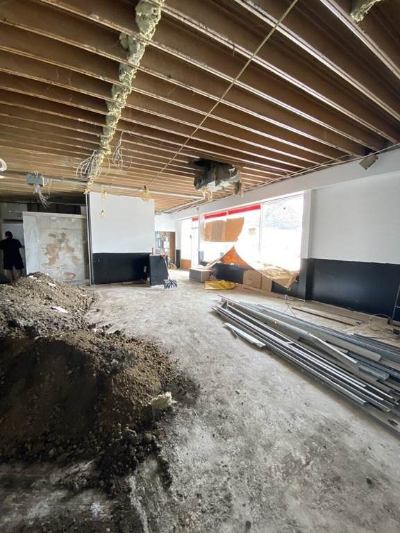 590 Newport Ave - Photo 1