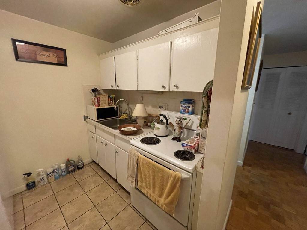 5050 Washington - Photo 1