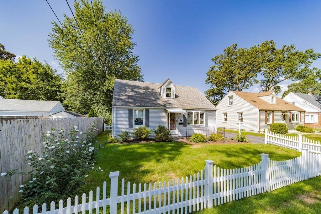 50 Holy Cross St - Photo 1