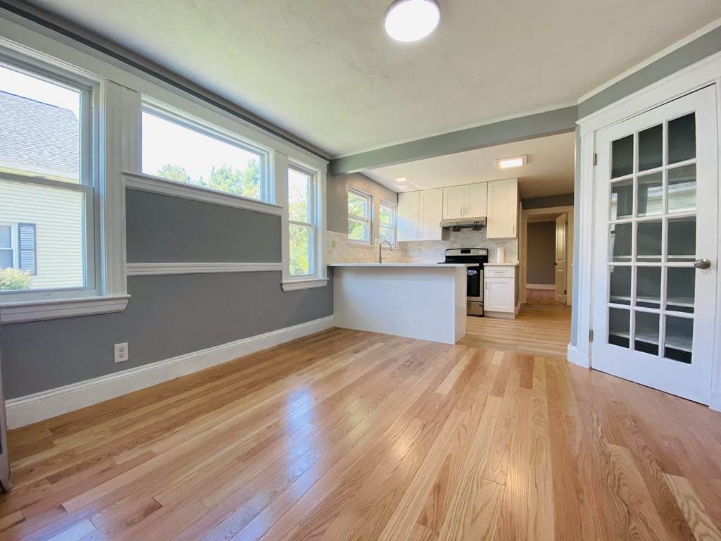 152 Fayette St - Photo 1