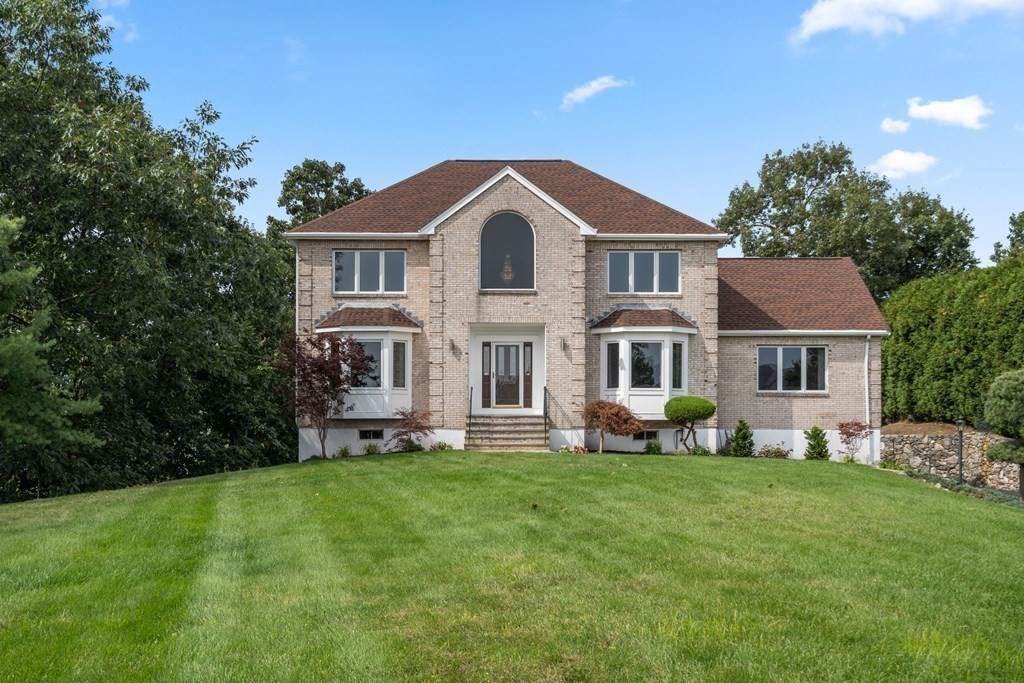 123 Raffaele Dr - Photo 1