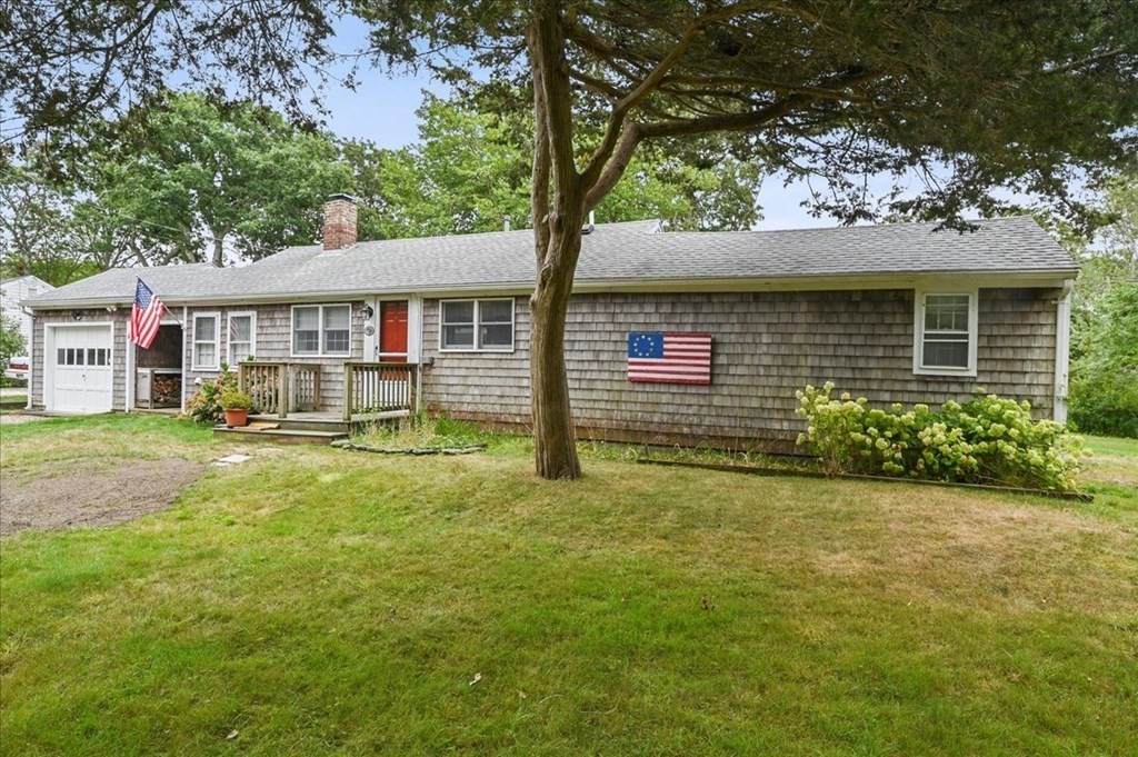 16 Oak Leaf Lane - Photo 1