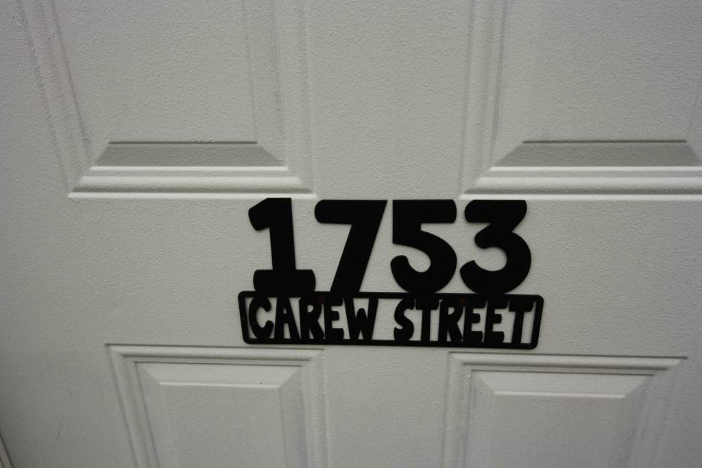 1753 Carew St - Photo 1
