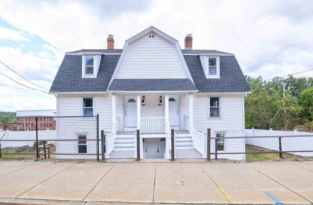 629-631 S Main St - Photo 1