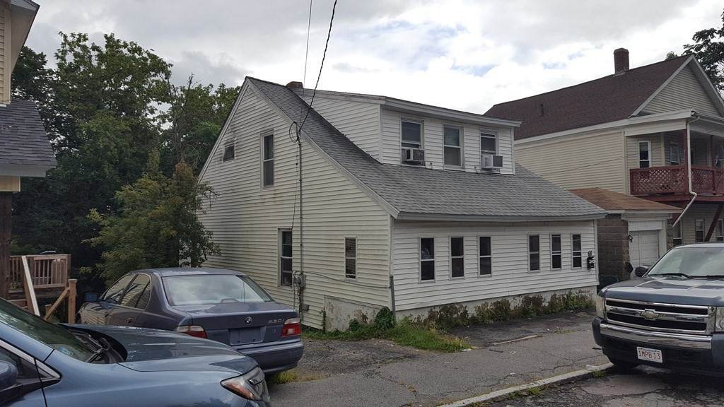68 Temple Street - Photo 1