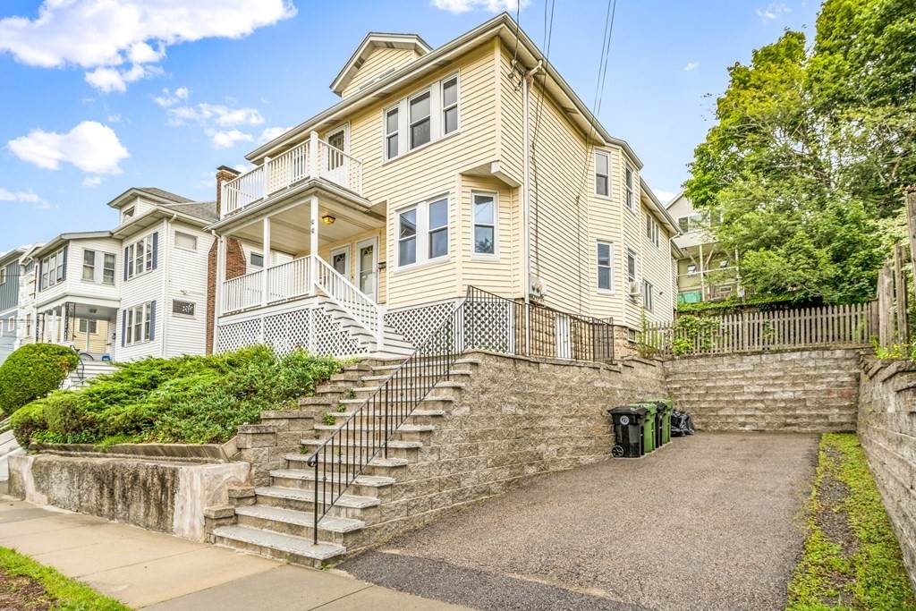 24 Wilson Ave - Photo 1