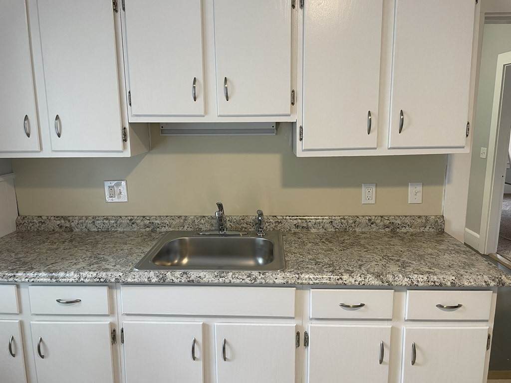 72 Vernon St - Photo 1