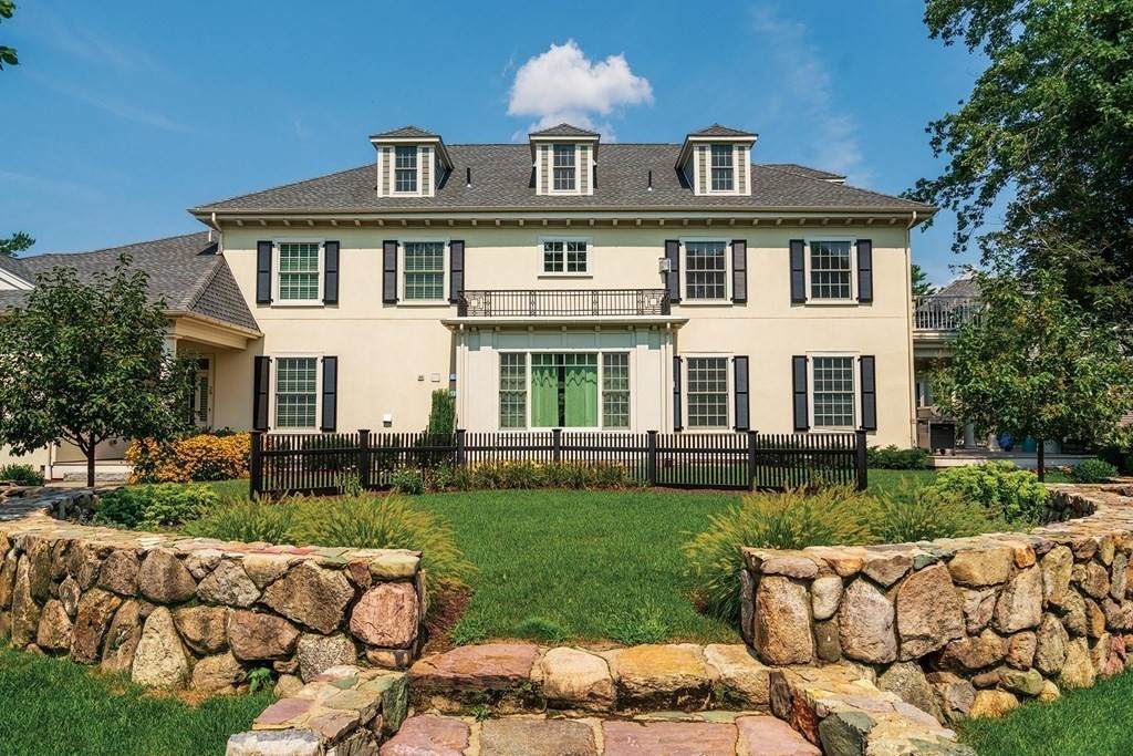 29 Woodmere Dr - Photo 1