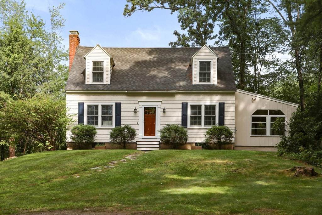 429 Chestnut St - Photo 1