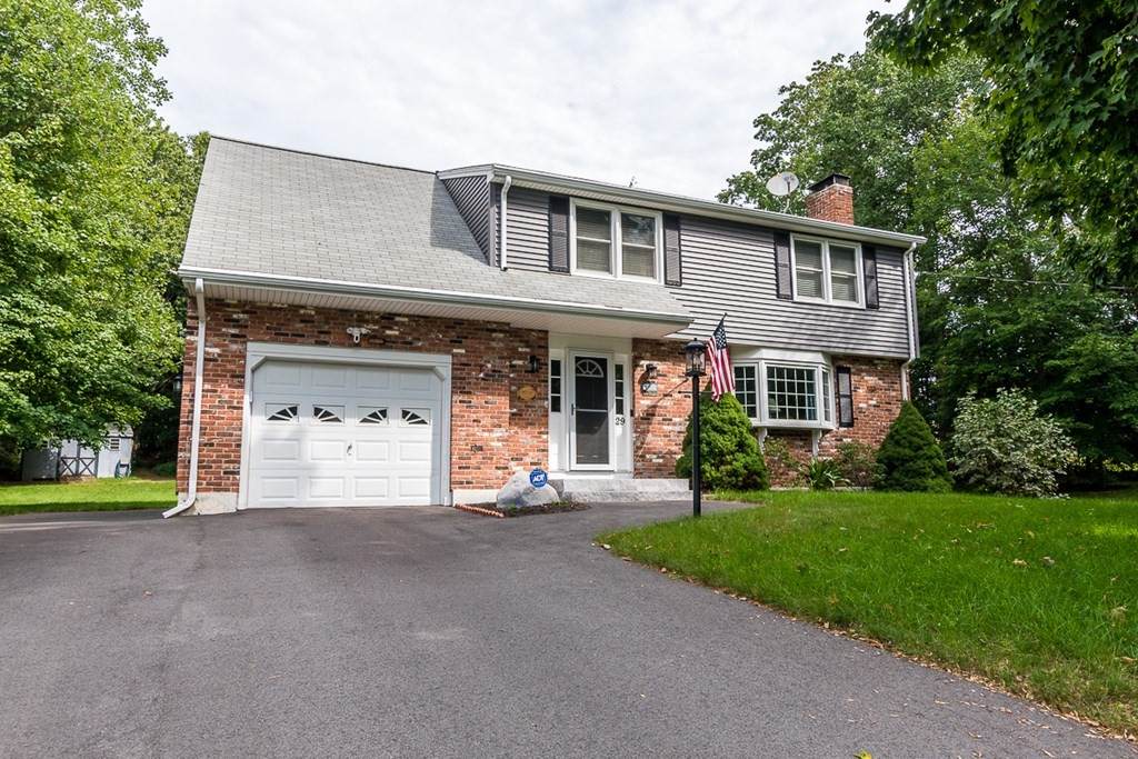 29 Bayberry Lane - Photo 1
