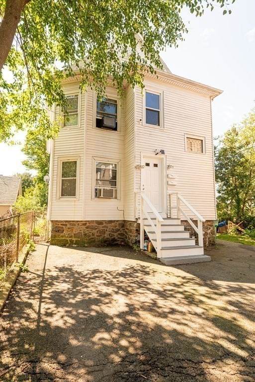 83 Hawthorne St - Photo 1