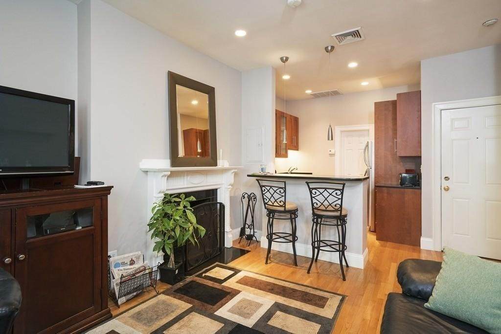 15 Garrison St - Photo 1